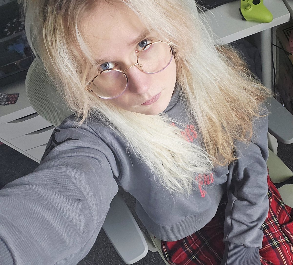 Gigi || Shion's kittypup wife tweet media