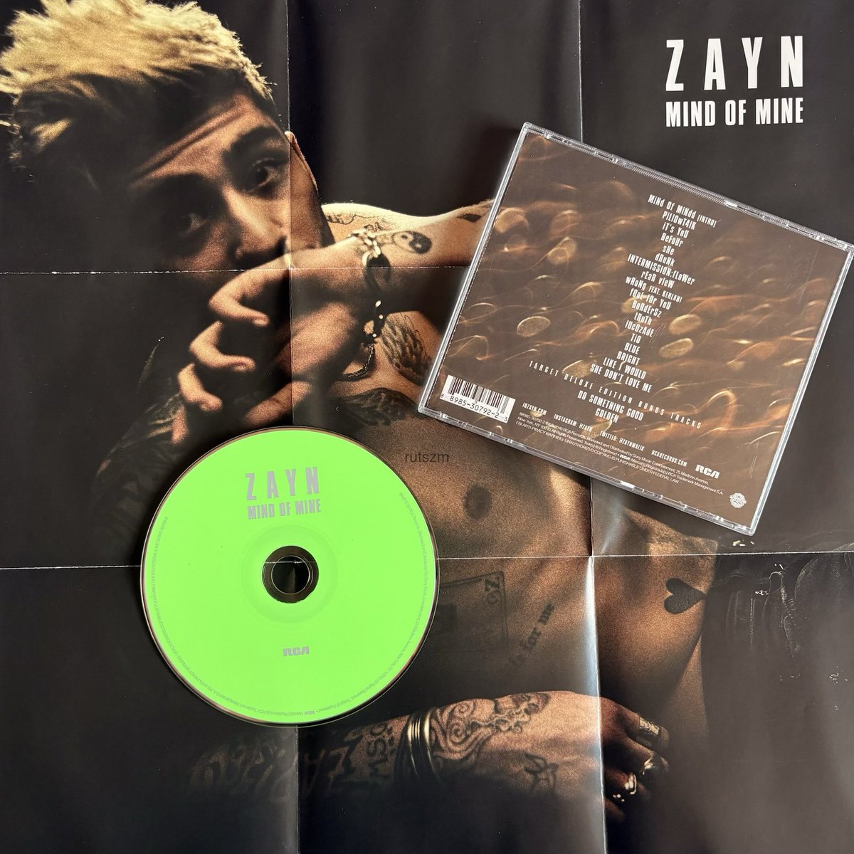 rutszm's tweet photo. how it started / how it’s going 
i'm beyond proud of zayn 🥹💗 https://t.co/kj8npxopDJ
