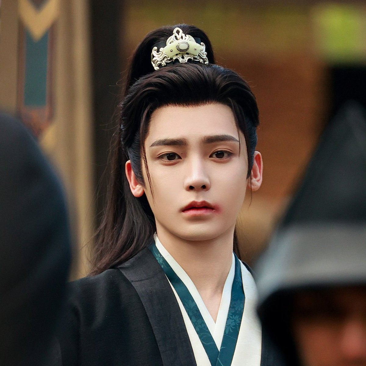 leesaraaaaa's tweet photo. excited to meet xiao wuyi!

#houminghao #xiaowuyi #keytothephoenixheart https://t.co/r8XtqYDJQh
