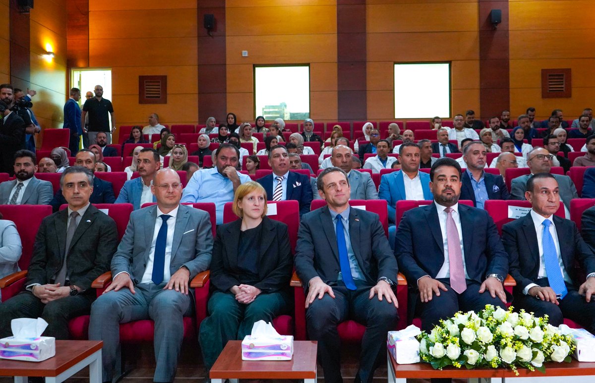 undpiniraq's tweet photo. خطوة جديدة نحو تعزيز الرعاية الصحية المتخصصة في #العراق.

افتتحت وزارة الصحة، بالشراكة مع برنامج الأمم المتحدة الإنمائي  وبدعم سخي من حكومة #ألمانيا عبر بنك التنمية الألماني، المركز التخصصي لجراحة الجملة العصبية والعامود الفقري في مستشفى #الفلوجة التعليمي.
(1/4) https://t.co/g9mt7b822c