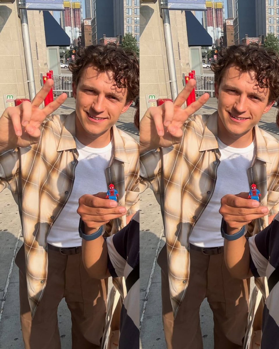 westendholland's tweet photo. CURLSSSSSSSS https://t.co/Np1Lwkq2YS