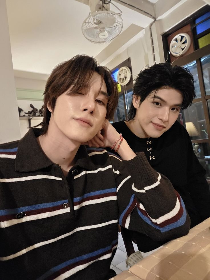 theasan12's tweet photo. @Jollynyn inilah my minee cp bromance kesonoan dikitt kesayangan gueh🤏🥰🫶🌷 https://t.co/yVEJRYMsdd