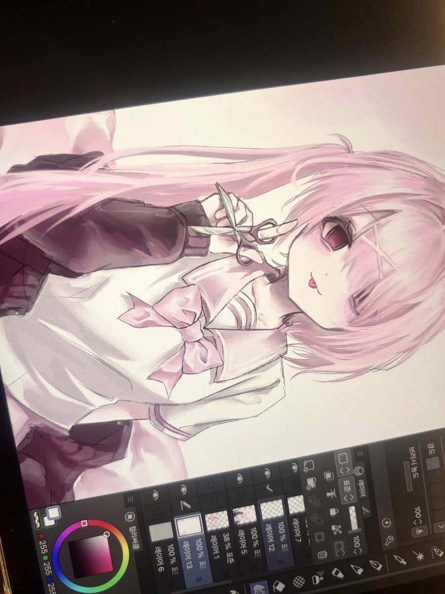 176kami's tweet photo. 오랜만에 주름 재밋어어 https://t.co/fGfCupGheX