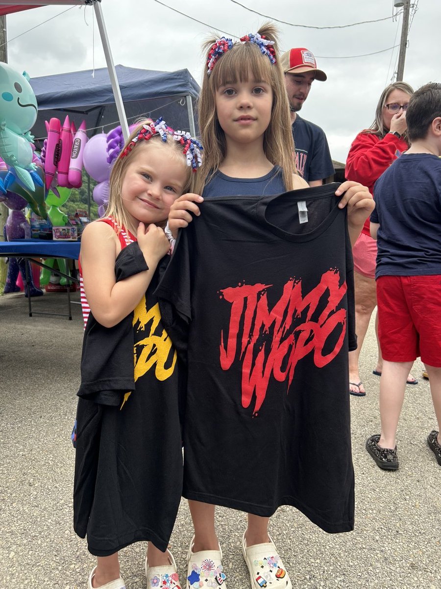 GreatnessPics's tweet photo. Greatness in Every Photo, from yesterday’s #Riverfest in Fredericktown, PA 💯👊🏽🎧🎬

#explorepage #greatnesspictures #summer #merch https://t.co/bRSw8VQyXw