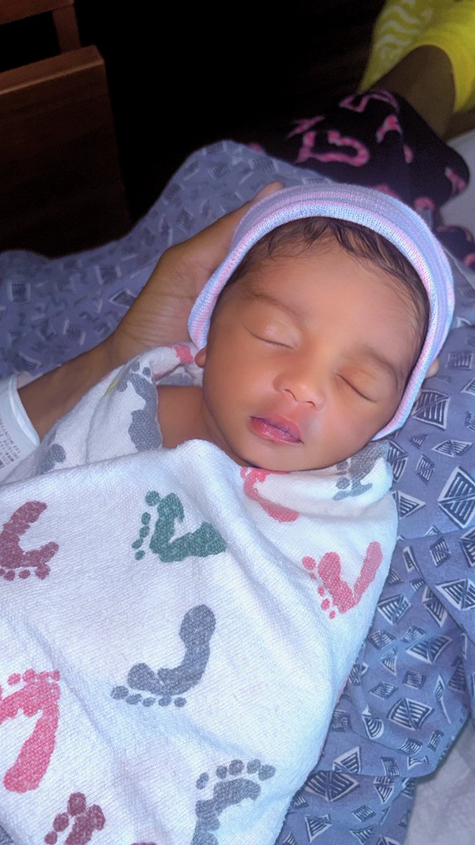 prettybrownn0's tweet photo. Mommy loves you Kaiden My sweet Angel💙💙 https://t.co/7QzW9stpEh
