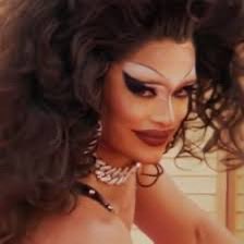 spinningturn's tweet photo. Salina canceling drag race viewing party appearances oh she’s definitely on #bb28 isn’t she https://t.co/SZN4KUVI9d