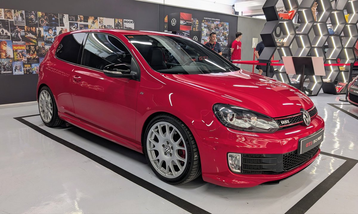 goncancela's tweet photo. GTI 50 Fest https://t.co/hsryd7g2FP