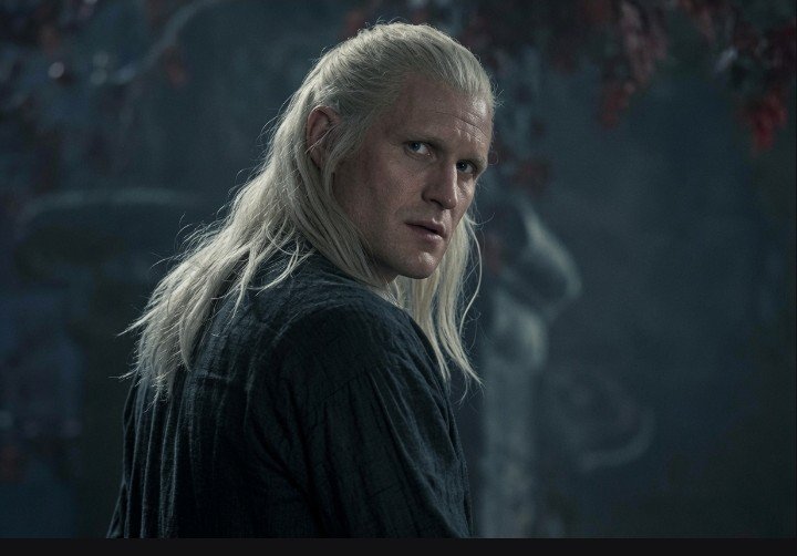 SymplyTonbra's tweet photo. I already barely remember the previous season, but what the fuck do they all need Harrenhal for? https://t.co/ydmB6l0a9T