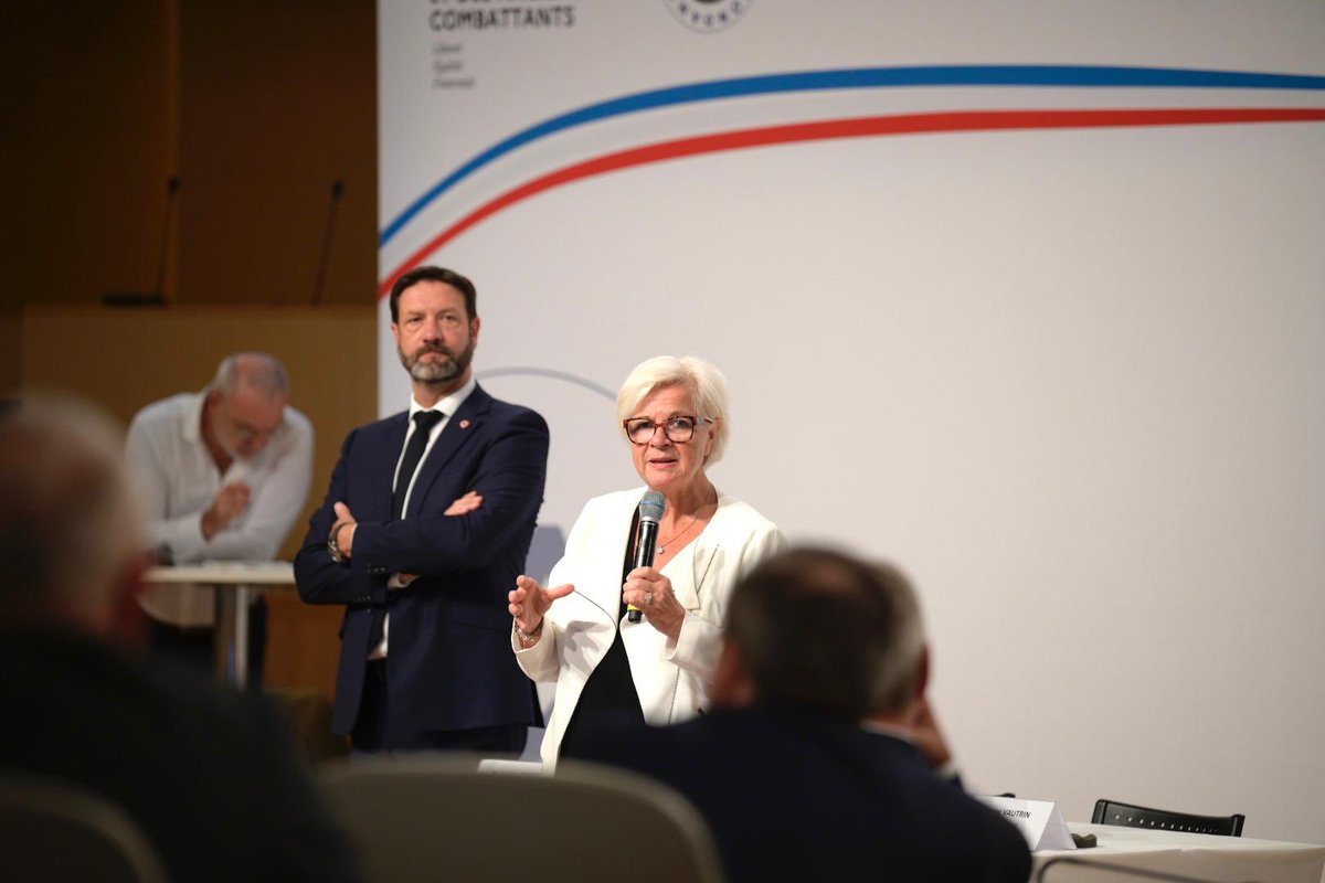 CaVautrin's tweet photo. 🇫🇷 https://t.co/uoyDxvdGGb