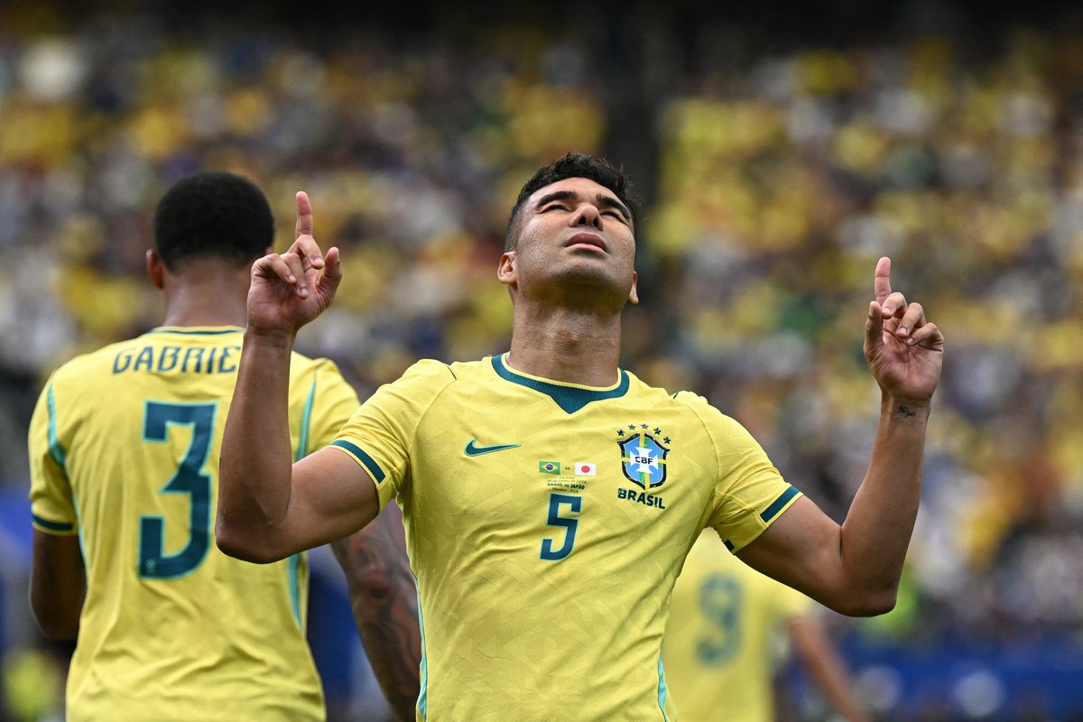 geglobo's tweet photo. Casemiro assume liderança em ranking da Fifa de melhores jogadores de defesa na Copa

➡️ https://t.co/O5qavHf6Wb

📷AFP https://t.co/k5FLJDLwWH