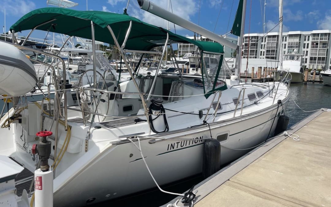 PreferredYachts's tweet photo. Price reduced — 2007 Beneteau 42' now $137,500 in Saint Petersburg, FL. A compelling opportunity in the 40' range from a trusted builder.
https://t.co/bVWYxRo3wU https://t.co/bOAvsn5cHv