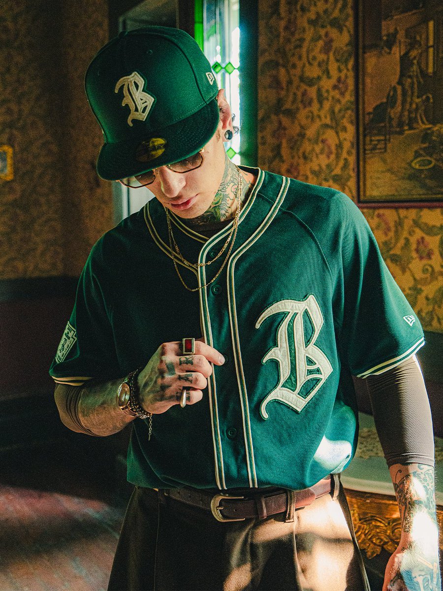 NacimosBravos's tweet photo. LMB Retro x @neweramx 🧢⚾️🦁

El pasado vuelve a tomar forma en el diamante. Inspirada en distintas épocas de la @ligamexbeis , esta colección revive la esencia del juego con una estética que mezcla historia, carácter y estilo dentro y fuera del campo. 💥

#NewEraMéxico https://t.co/yo0kFnGQfV