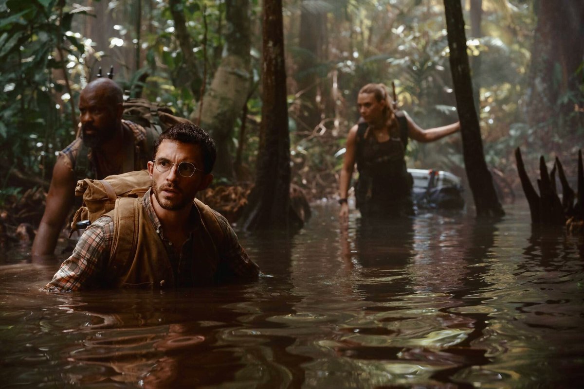DangervilleTeam's tweet photo. 🦖 One year ago today, my third favourite Jurassic film released! 🎬

It isn’t perfect, but Gareth Edwards’ incredible direction, its beautiful score, and absolutely breathtaking cinematography elevate it into something really special. 🌅🦕

I love this film more with every rewatch, and I can’t wait to see where the Jurassic franchise goes next! ❤️🦖
#JurassicWorldRebirth