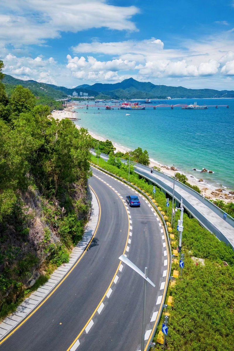 AngelMiller7's tweet photo. Road trip mode activated! Cruised through coastal towns today, salt in the air and sun on my face—best midweek reset ever https://t.co/tl25UECDBL