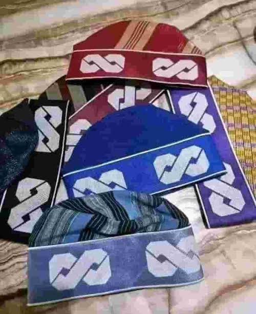 Voiceofigbos's tweet photo. If we keep quiet for that Adire, one day they will force our children to wear this Slavery Cap 

Chukwu Aju tufiakwa https://t.co/bW85QN4sXa