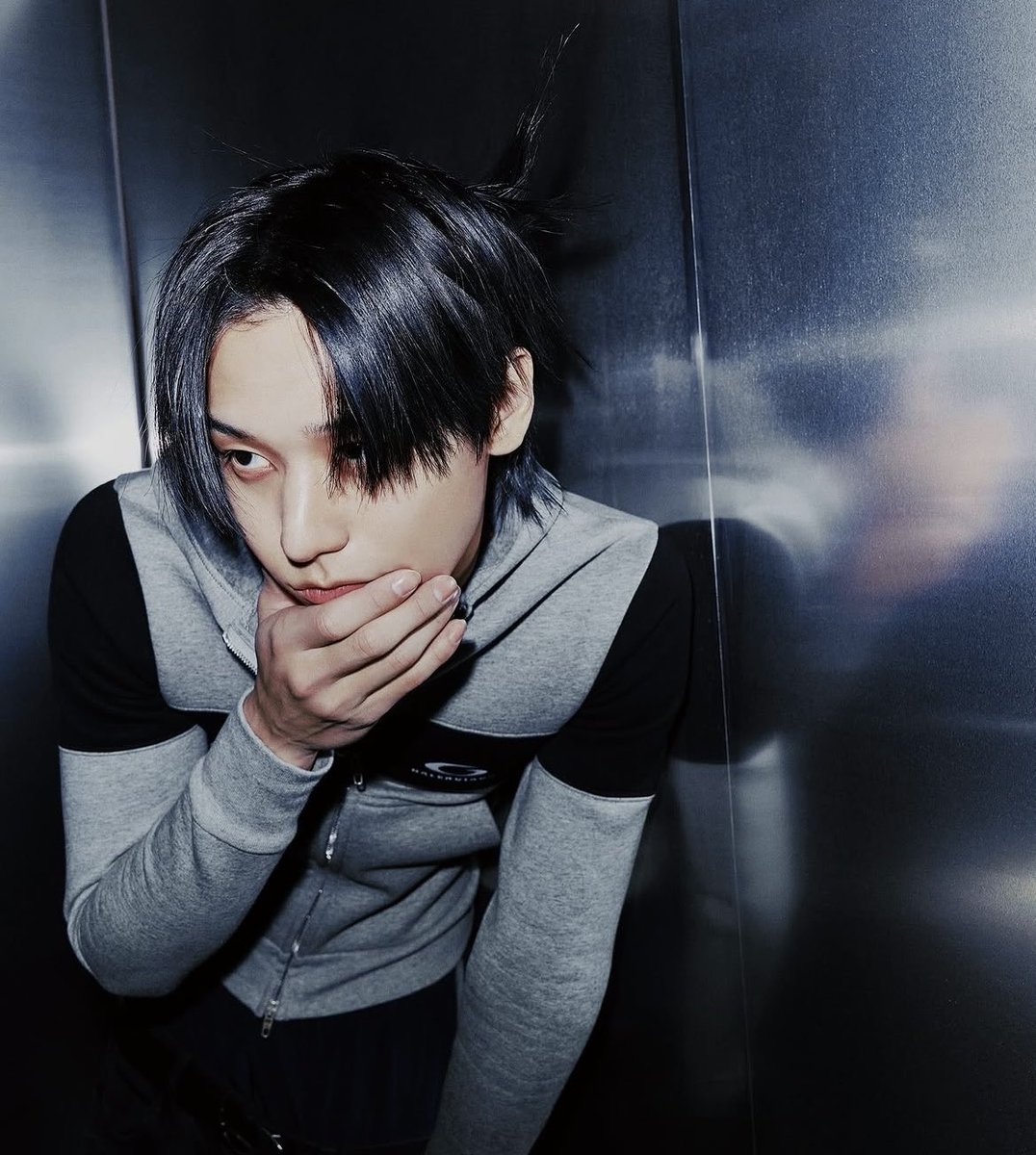 ‍ ‍ASH. tweet media