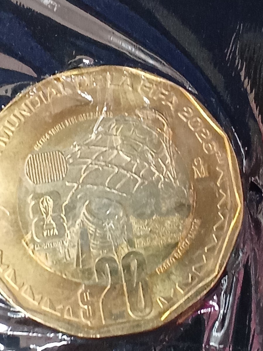 BGonzflor's tweet photo. $500 colección mexicana monedas mundial https://t.co/9oCLkcBojC