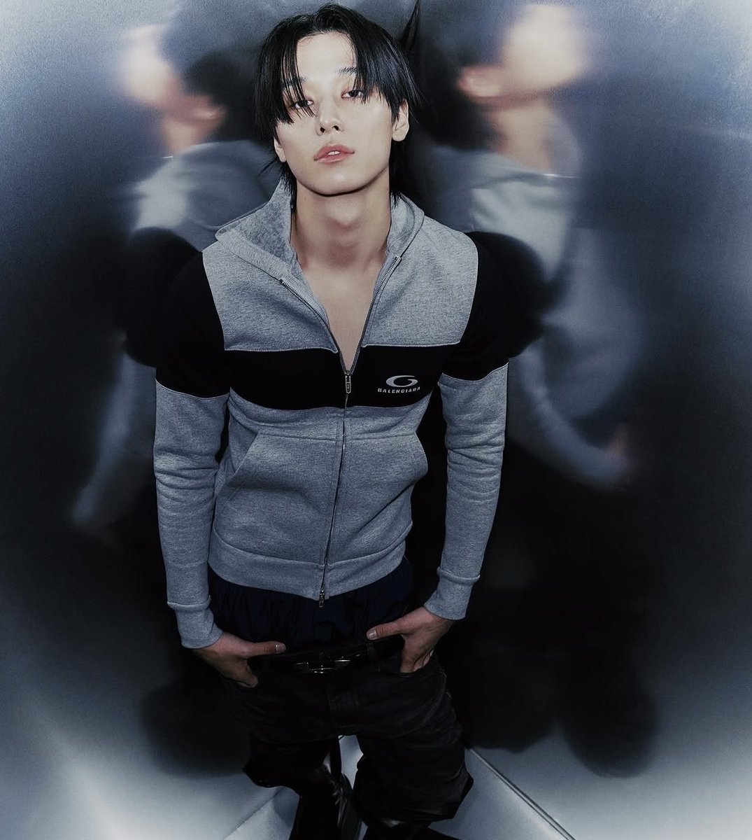 ‍ ‍ASH. tweet media