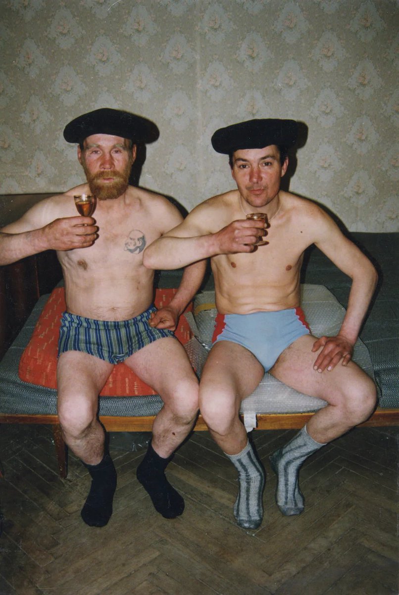 exeresiss's tweet photo. Transe Paris › Collaboration › Boris Mikhailov https://t.co/ZyIo9mCi3Q