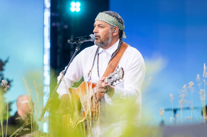 Adrian Sutherland performing during the Canada Day Noon Ceremony in Canada's Capital Region.