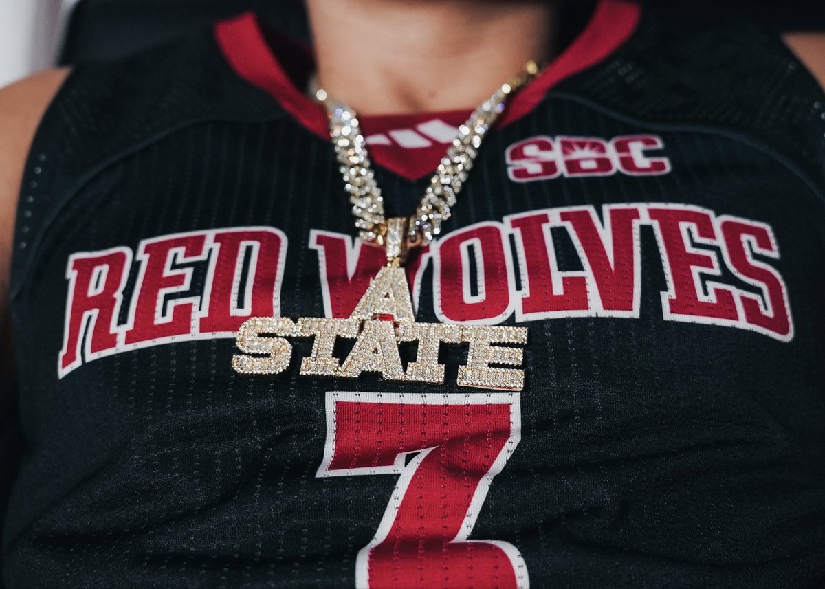 Nate3Lyon's tweet photo. Go Red Wolves? 🐺 Great official visit to   @AStateMB Thanks to @RyanPannone and @Jordan_Fair for having me out

#WolvesUp https://t.co/owsBClmKO6