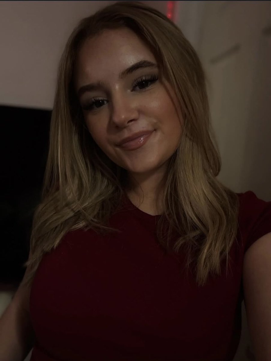 ameliarosexc's tweet photo. Come Join me.. more fun over here ⬇️⬇️⬇️

https://t.co/6fktn6phJu

#nsfw #pyt #barbie #content #teen #ukgirl #wataa https://t.co/6AJRBet2LD
