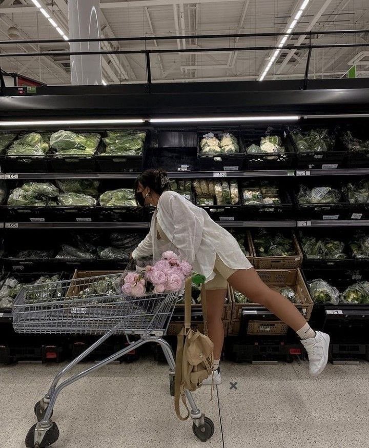 nyliava's tweet photo. beautiful girls take care of their mind,body, and soul.
take care of your body.🌱🍵 https://t.co/OMzQ6yccml