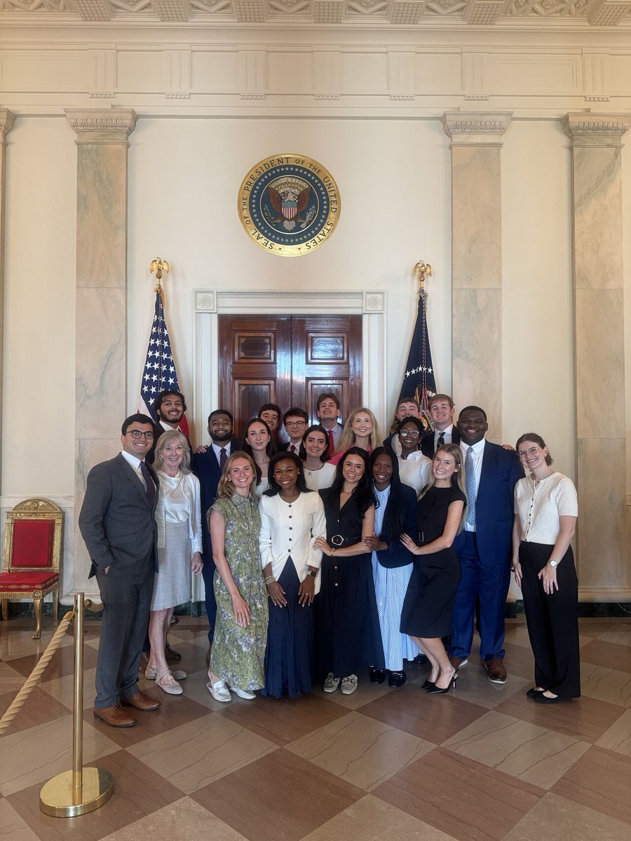 UASystem's tweet photo. A memorable experience for the UA System Capitol Scholars. Tours of the White House, U.S. Capitol, Supreme Court, Pentagon and The People’s House provided a closer look at leadership and national security, bringing classroom concepts to life.

@UofAlabama @UABNews @UAHuntsville https://t.co/4nnfB3VBcZ