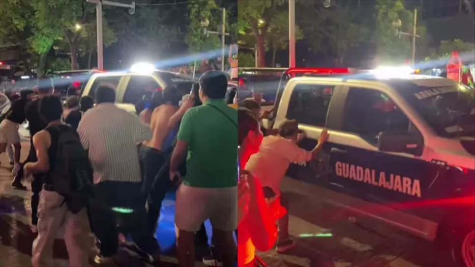 RogerScrovscky's tweet photo. Fanáticxs futboleros / familias buscadoras

Fuck the police! https://t.co/LglVZl6maF