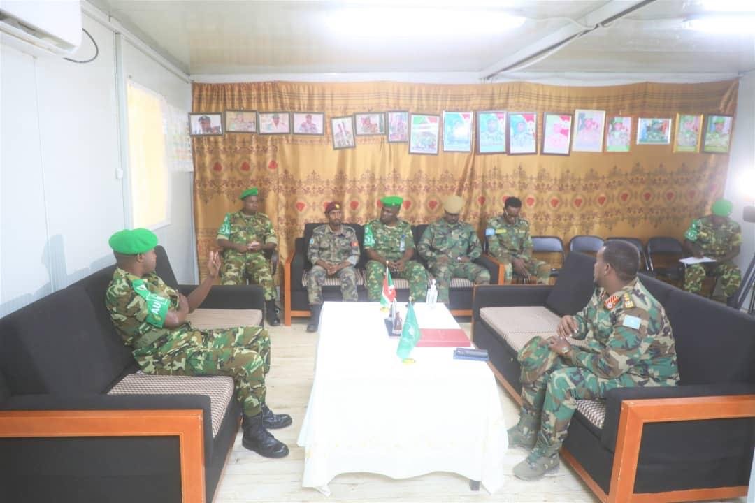 aussom_'s tweet photo. Today, AUSSOM Sector 5 Commander, Brig. Gen. Michel Ndenzako, received the Somali National Armed Forces 3rd Brigade Commander in Middle Shabelle, Brig. Gen. Saney Abdulle, during a courtesy visit to the Sector HQs at Jowhar Airfield.

Brig. Gen. Ndenzako briefed the delegation on the security situation and commended @SNAForce for its strong partnership and joint operations with #AUSSOM against Al-Shabaab. Brig. Gen. Abdulle thanked the Burundian contingent for its professionalism, dedication, and sacrifices, acknowledging #AUSSOM's contribution to strengthening the @SNAForce's operational capacity.

The two commanders pledged to strengthen cooperation through intelligence sharing, coordinated patrols, and joint operations to enhance security and protect civilians. Both leaders reaffirmed their commitment to lasting #peace, #security, and stability in Middle Shabelle and across #Somalia. #AUSSOMInTheSectors