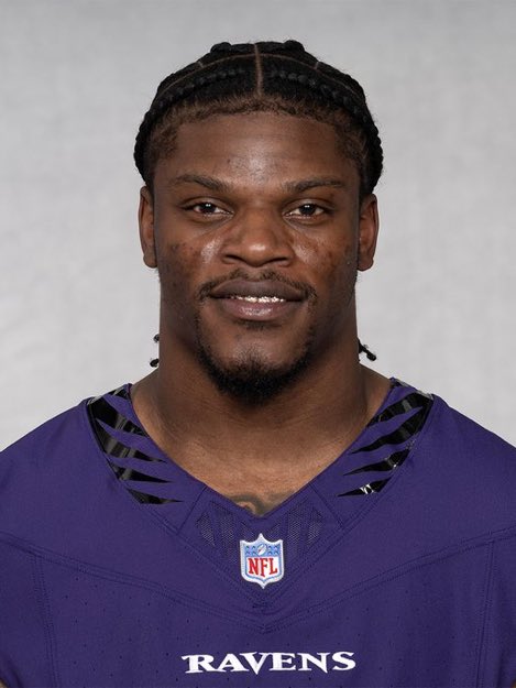 Jackson_Muse's tweet photo. Year 9 Lamar Jackson https://t.co/93TVhLiFtb