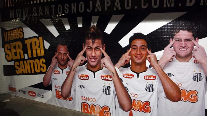 Yakul_1010's tweet photo. @futebol_info Não me importo que os brasileiros fiquem zangados, mas peço que sejam racionais

No âmbito desta controvérsia, este gesto discriminatório foi visto pelos brasileiros e tornou-se tema de discussão no Japão
No passado, até o Neymar, o Kaká e o Ronaldo o fizeram

(1/2) https://t.co/ea0ABexmvO
