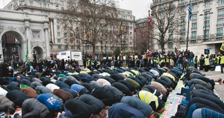SaltyGoat17's tweet photo. Donald Trump is the only reason America doesn't look just like Europe right now!!

We have to stop this before it goes any further... https://t.co/JVCnsA8Qbu