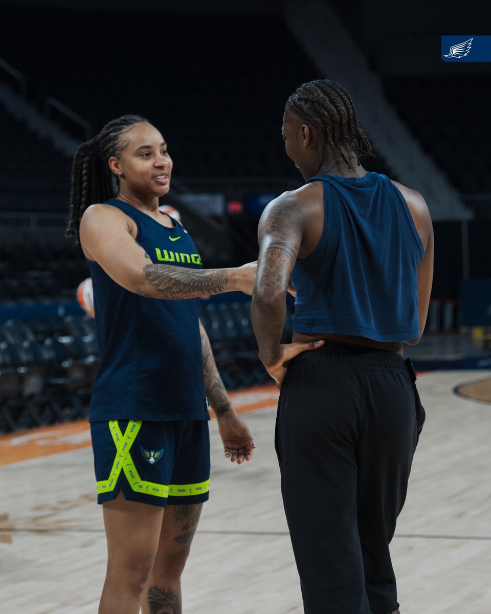 DallasWings's tweet photo. Saniya &amp; Za 🥹 https://t.co/UQSdT7ZkGA
