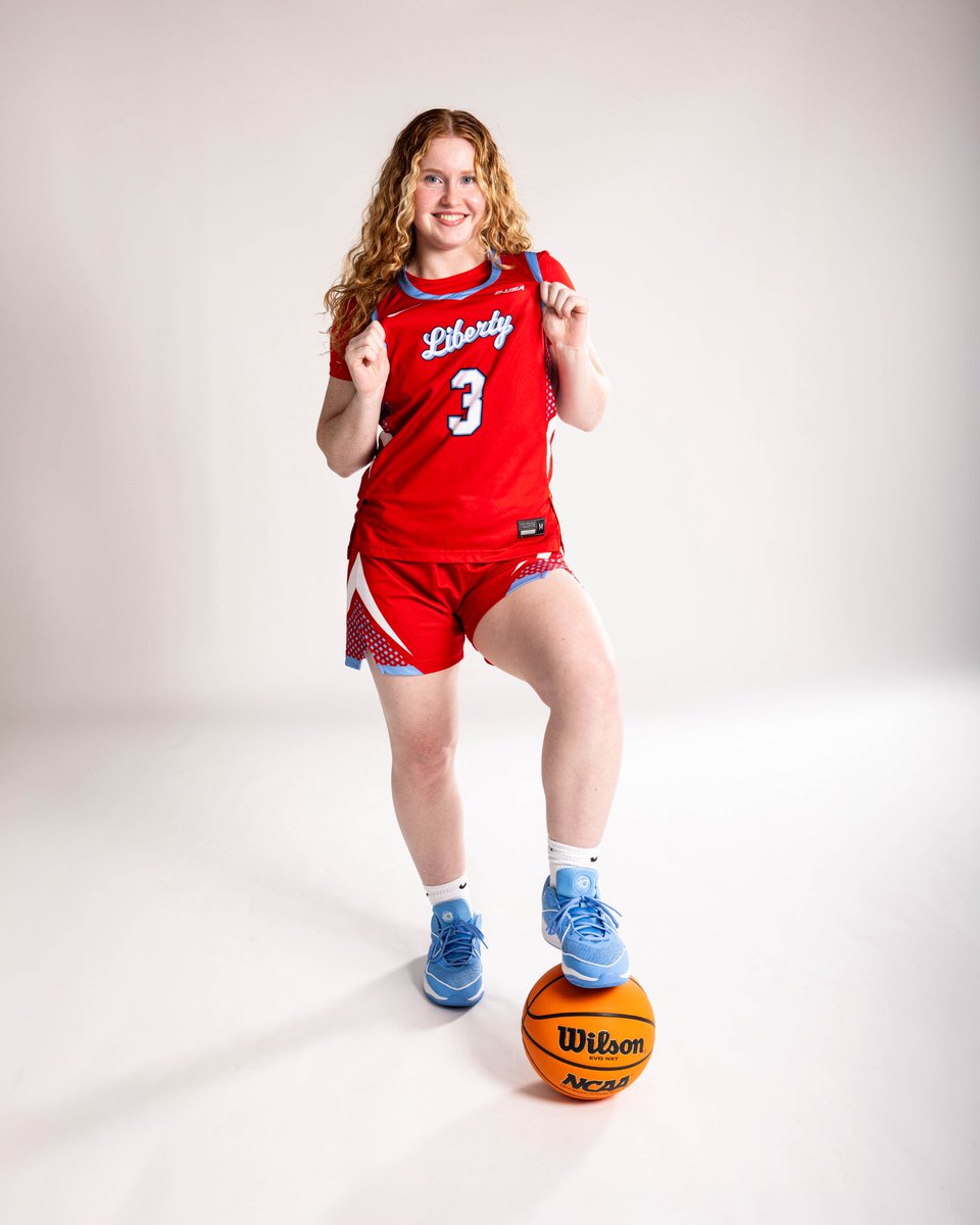CaiaCampbell's tweet photo. Thank you to @CoachSherard and @LibertyWBB and the rest of the coaching staff for a great unofficial visit!! I enjoyed meeting everyone and learning more about your program! #GoFlames π₯π
@SoutheastAStars β€οΈπ€π©·π€ /// https://t.co/WFGpuprX8J