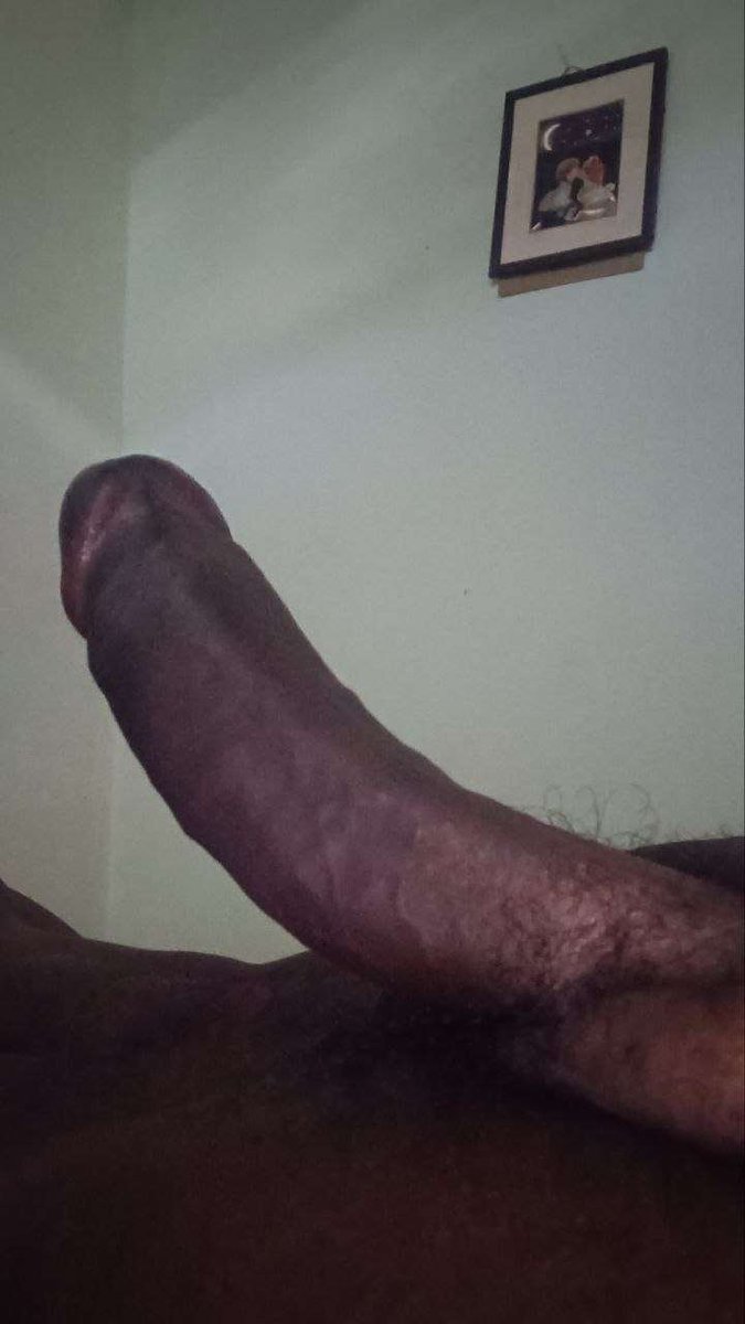 SDevoire654's tweet photo. Big for you? 

#jamaicanporno🇯🇲🍆‼️  #nsfw #bigcocky🇯🇲🍆😏😈 https://t.co/DavR7E9N2G