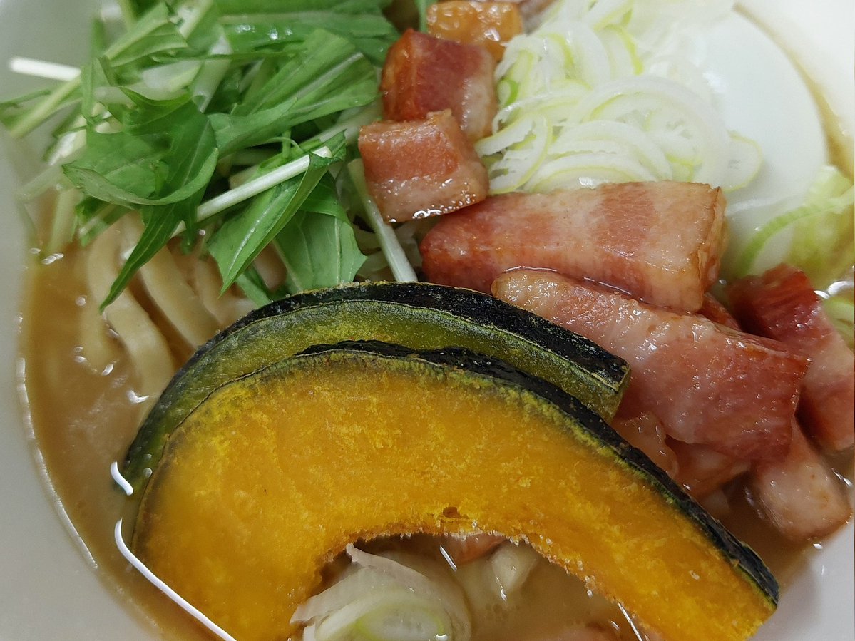 monaka317's tweet photo. 乗せすぎた…
ウゴケナイ https://t.co/C5D7cmY6ls