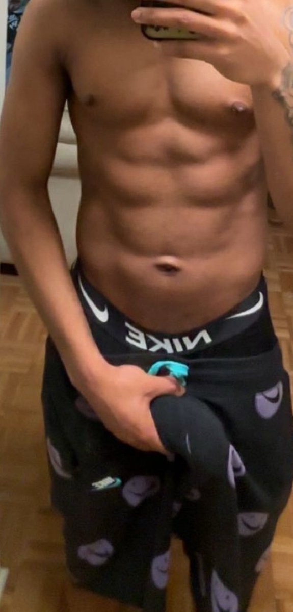 torontouser00's tweet photo. #bbc #bigdick #nsfwtwtูู #nsfwt #freak #slutsonly #toronto
Need me a freak! Im tryn interact w yall I follow back https://t.co/4R38DrZ8J7