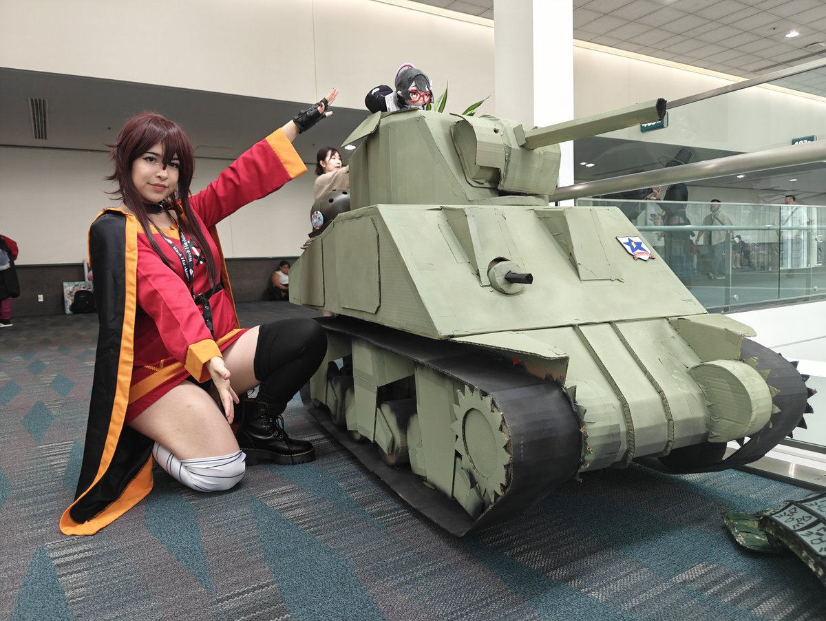 Marpaparp's tweet photo. Megumin and the Sherman! https://t.co/kSmJvg5vOg