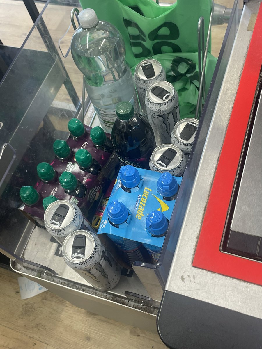 thcscvs's tweet photo. not featured but the guy I like asked where all the food was after I showed him what we bought @qvackles @worstpuppyboy https://t.co/ZtMFun0C7E