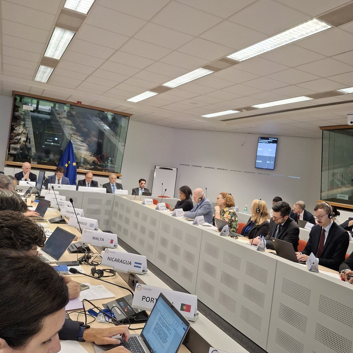 BryanGual's tweet photo. 🔴 Participamos en la XIV sesión ordinaria del Consejo Directivo de la Fundación EU-LAC, que tuvo lugar acá en Bruselas.

Otro espacio para debatir los enormes desafios internacionales desde la perspectiva de la cooperación birregional entre Europa y America Latina y el Caribe. https://t.co/DC3M4AFE3E