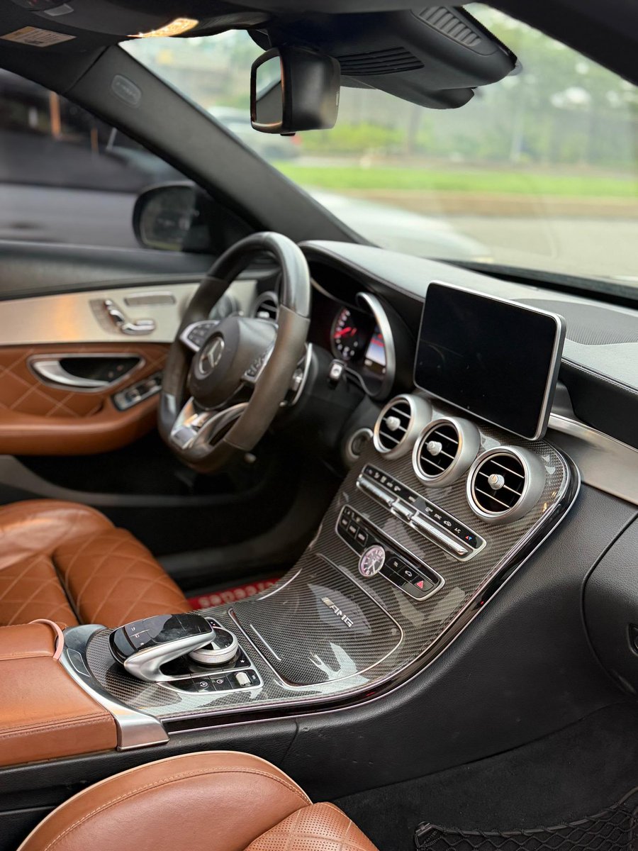 gbox03's tweet photo. An extremely clean used Mercedes Benz C63s AMG 2017 model with verify duty paid in excellent condition 
ON WHEELS:::::
⭕keyless entry
⭕Heated/Ventilated seat 💺 
⭕️Ambient light 
⭕️Panoramic roof
⭕8 cylinder engine 
⭕Duty✅
⭕Nationwide delivery 
💲Price:N34,800,000m https://t.co/dU1ka7rssk