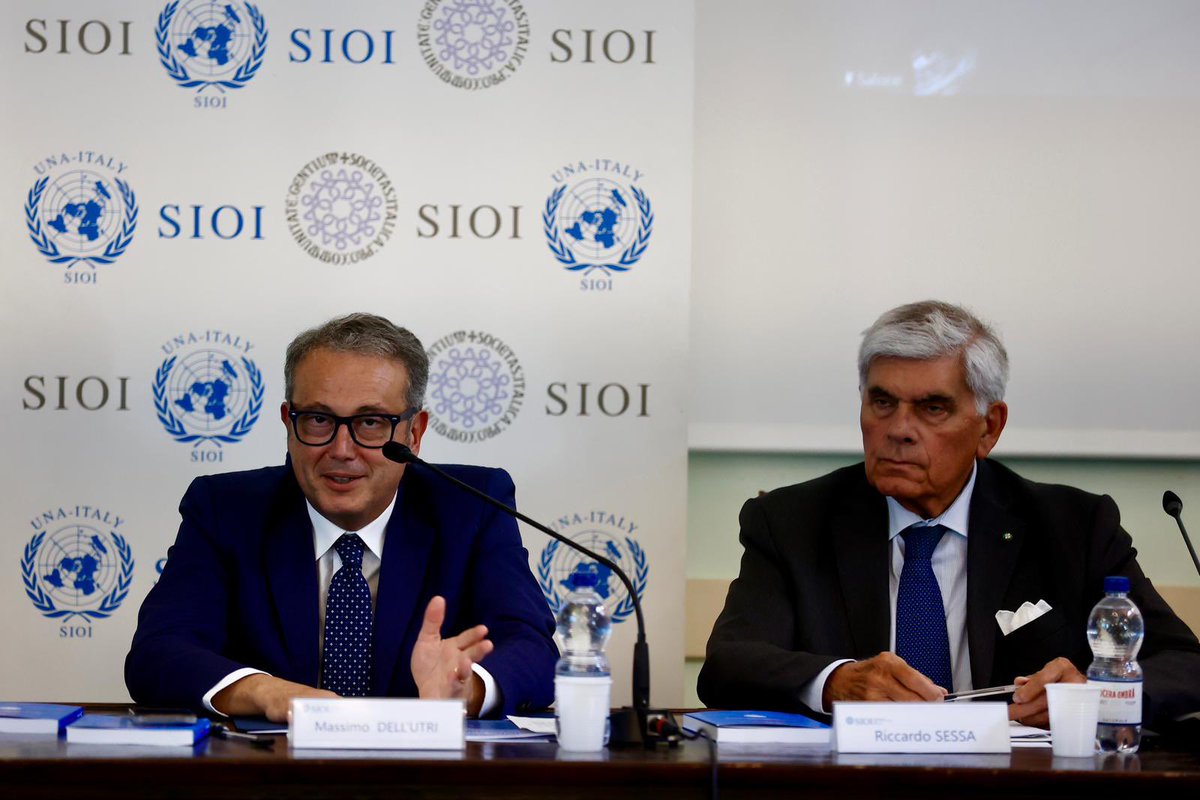Massimo DellUtri tweet media