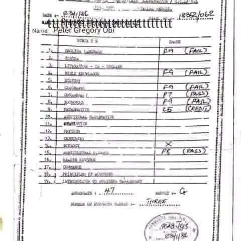 Onsogbu's tweet photo. The date on Peter Obi’s university certificate is 1984, while the date on his GCE is 1986. Does it mean he went to university before going to secondary school? This is still the person who mocked Tinubu for certificate forgery. Politicians, eeh! They will never practice what they preach.