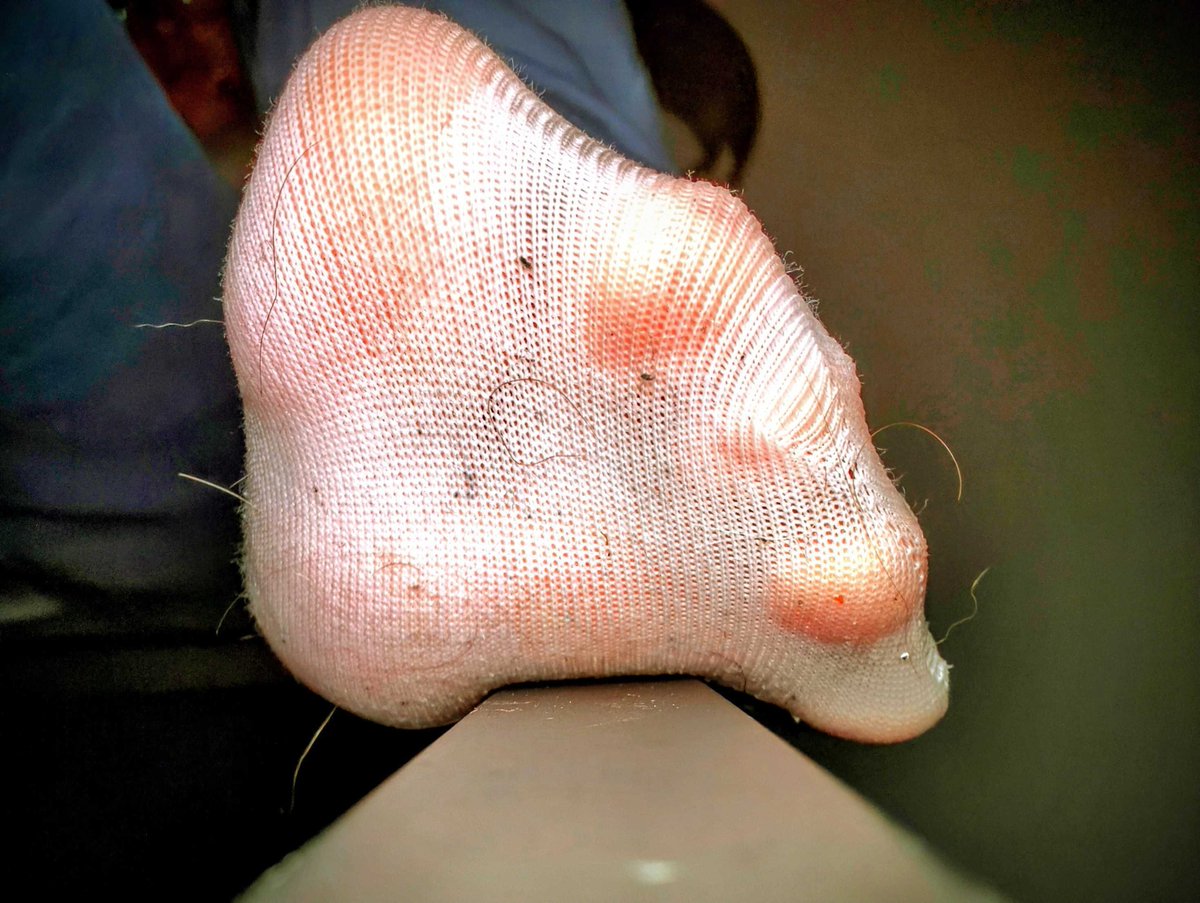DizzySuperior's tweet photo. Mind if I rest my foot on your... Everything???

#Giantess #SizeTwitter #Socks https://t.co/VApAYkLg18