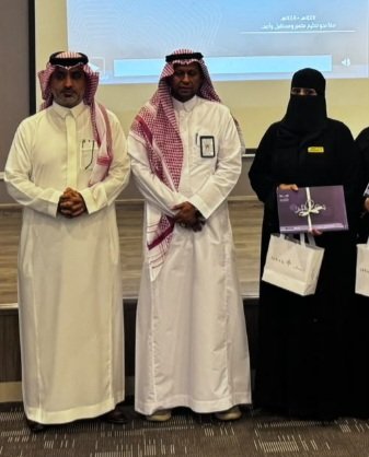 wafa1619's tweet photo. انجاز l
 تكريمي من إدارة التعليم بمحافظة جدة بحضور المساعد للشؤون التعليمية ومدير الإدارة المدرسية...لحظات الإنجاز تبقى في الذاكرة .
#تعليم_جدة https://t.co/xm9kXN6H8i