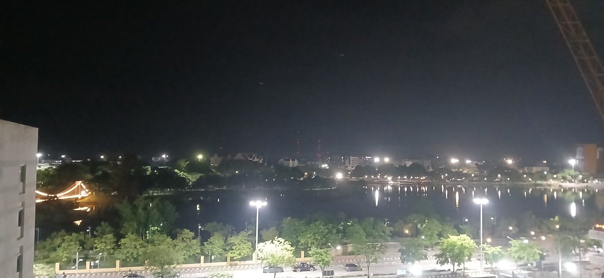 PomRrun19840's tweet photo. วิวสวย..ยามค่ำคืนนี้ https://t.co/QY3pRVeJjX