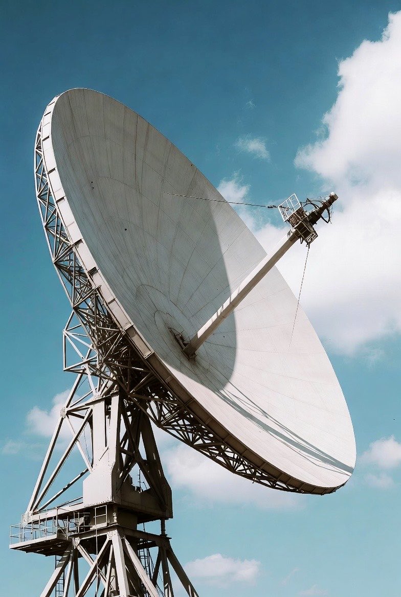 YourAnonOne's tweet photo. The farthest human-made object, the Voyager 1 space probe, is now so far from Earth that its radio signal takes more than 23 hours to arrive. 🌌

It was launched in 1977 and is still sending data. 📡 https://t.co/eWfv2GuIzh