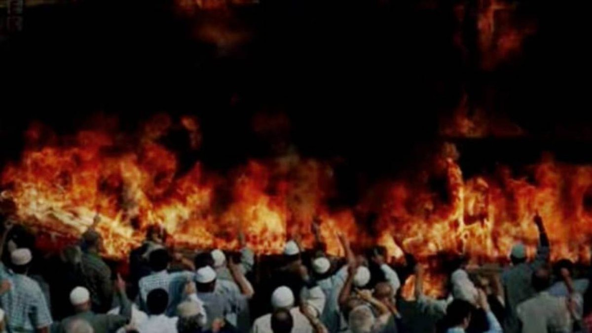 KOMUN__80's tweet photo. Sivas Katliamı’nda Kontrgerillanın Ayak İzleri – Mehmet Güneş

"Bu katliam unutulmamalı ve unutturulmamalı, ancak bundan daha önemlisi caniyane Sivas kırımından çıkaracağımız derslerdir."

https://t.co/eyNDXq69y1 https://t.co/2w4MbnDq3k