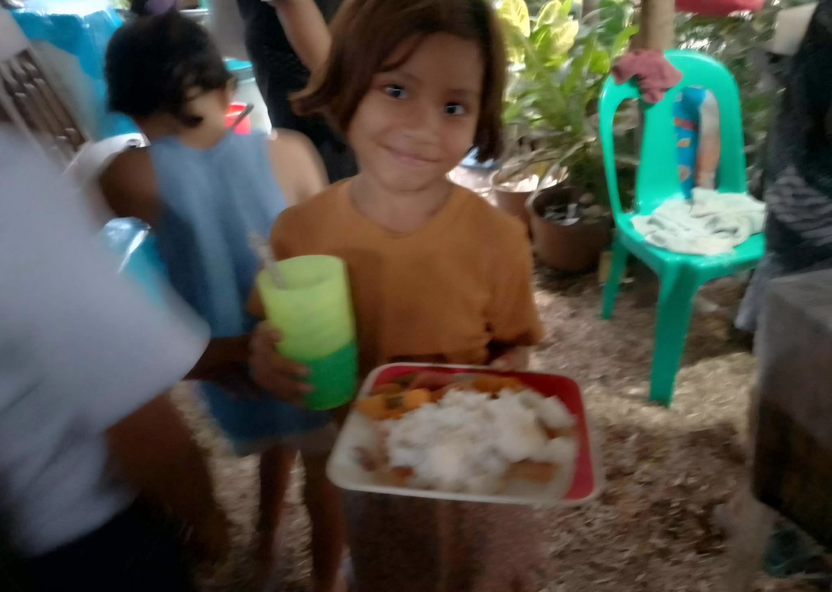 GfomOrg's tweet photo. It's a new month &amp; we have our first donation today of $40 for the over 400 poor kids in our 11 Global Family Outreach Ministry Poor Children's Feeding Programs. This month's goal is now down to $535. Please also make a kind donation to help.
https://t.co/A7fg0ngTc1 https://t.co/h5abdm0tbE
